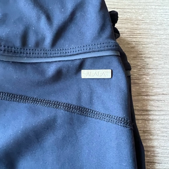 Alala captain cropped light black/White Mesh leggings - Picture 8 of 11